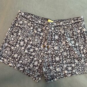 Women's Black Floral Athletic Drawstring Shorts